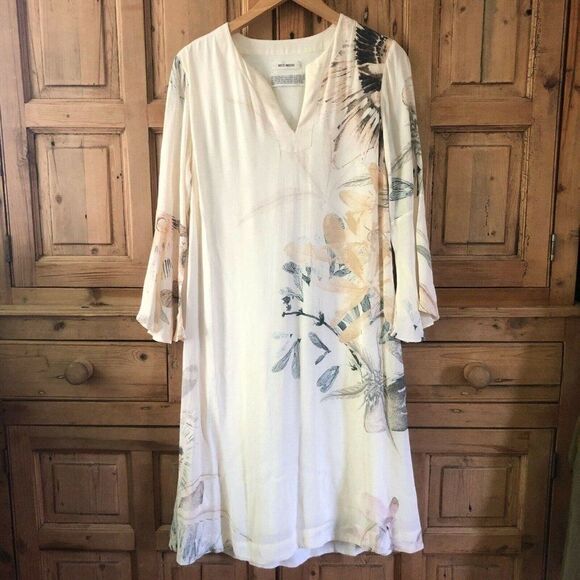 Women's Mos Mosh Small Heru Passion Dress - Picture 2 of 12